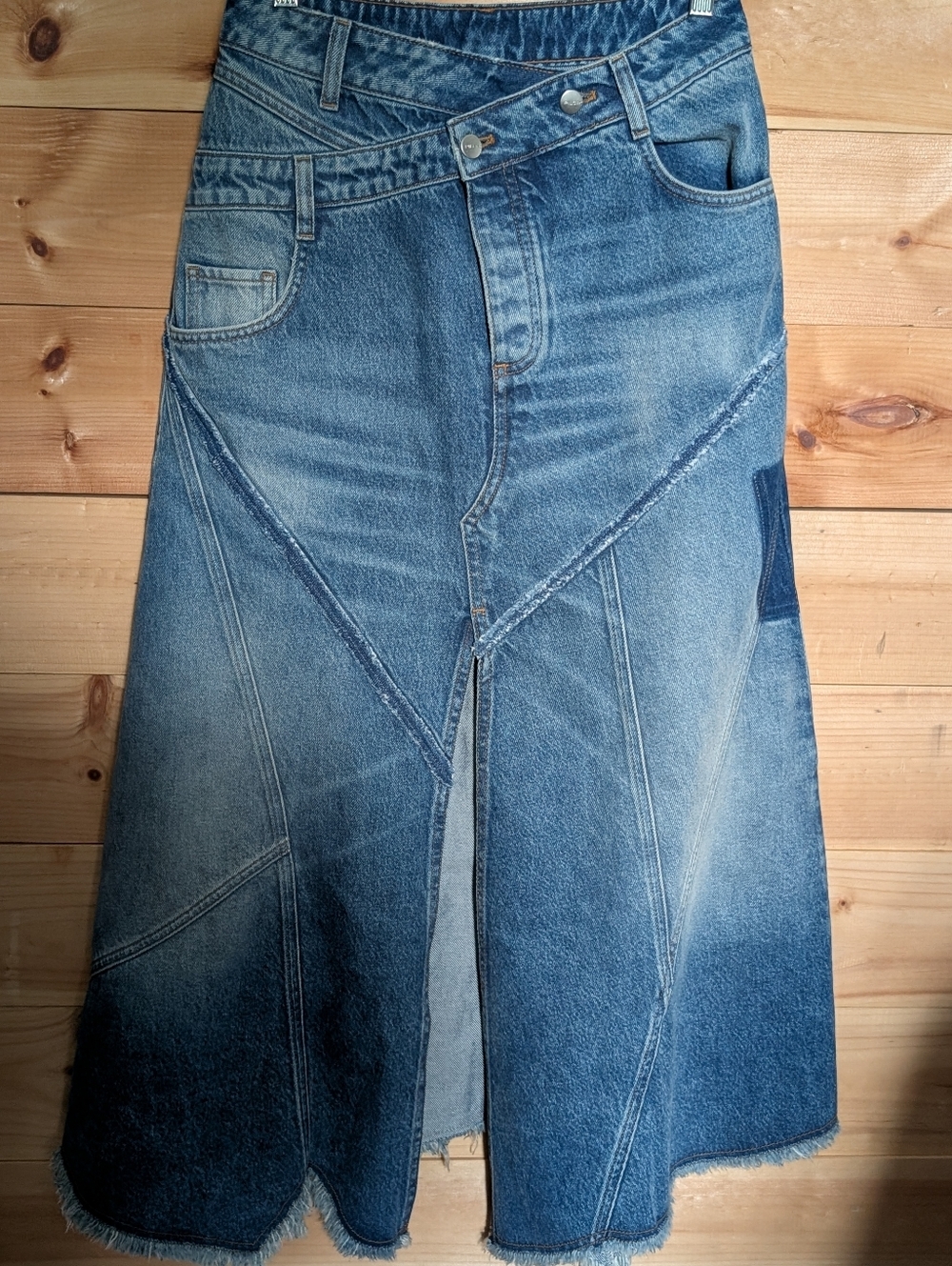 Pilcro Reworked Blue Denim Skirt, Sample Piece, 27..New - Picture 2 of 5